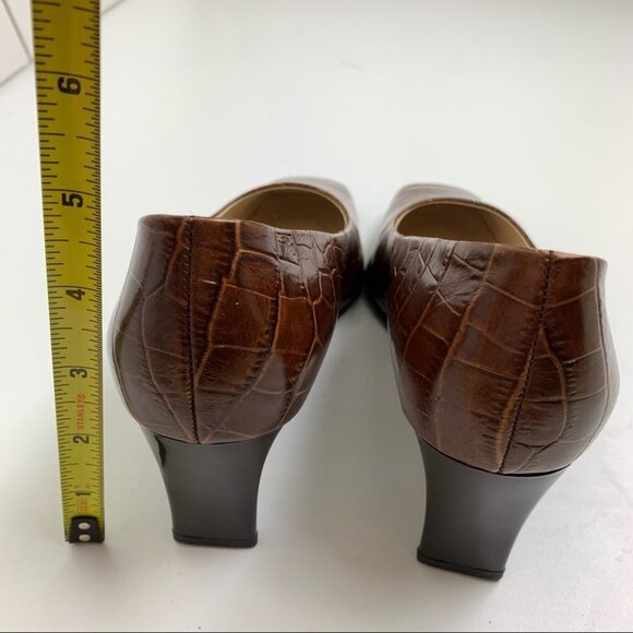 HOGL Crocodile  Caramel Heels - Picture 5 of 8